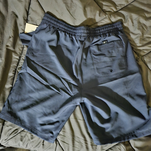 NWT Puma athletic shorts. Blue medium size. - Picture 3 of 4